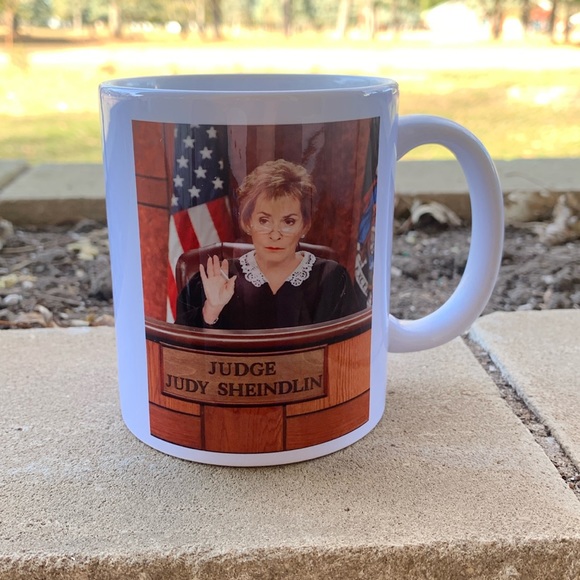 Judge Judy mug - Picture 1 of 4